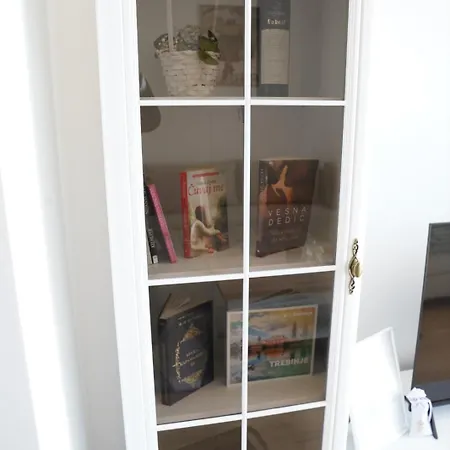 Διαμέρισμα Pavle Τρέμπινιε